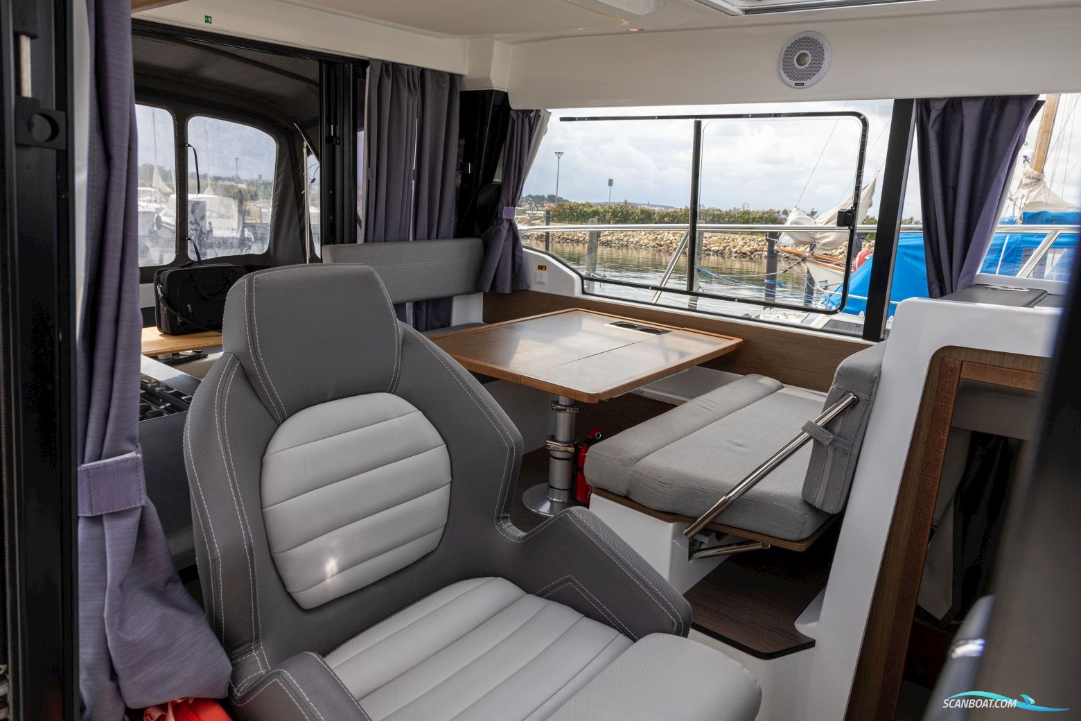 Jeanneau Merry Fisher 1095