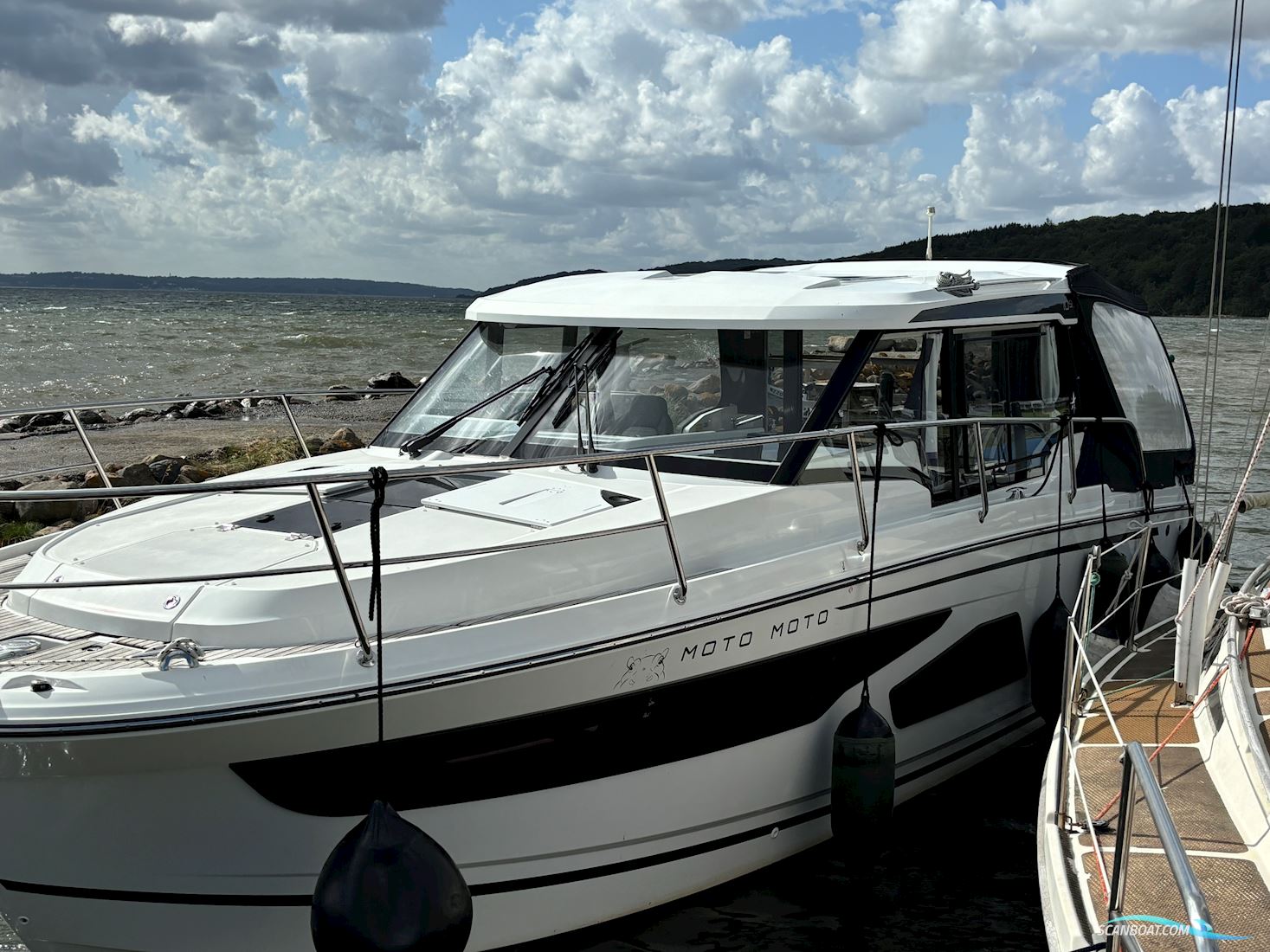 Jeanneau Merry Fisher 1095