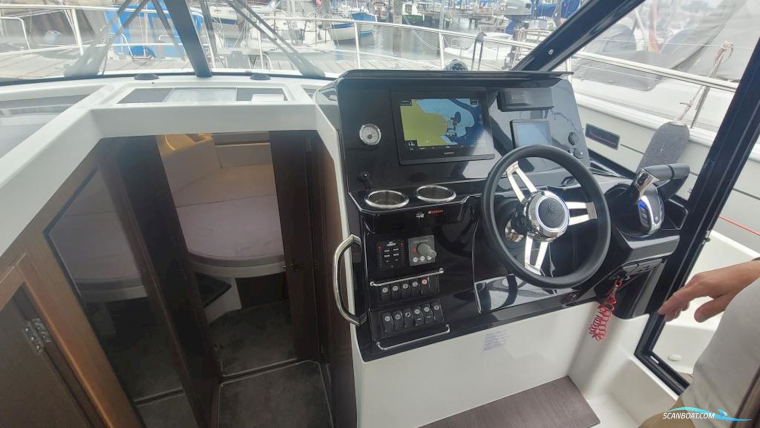 Jeanneau Merry Fisher 1095