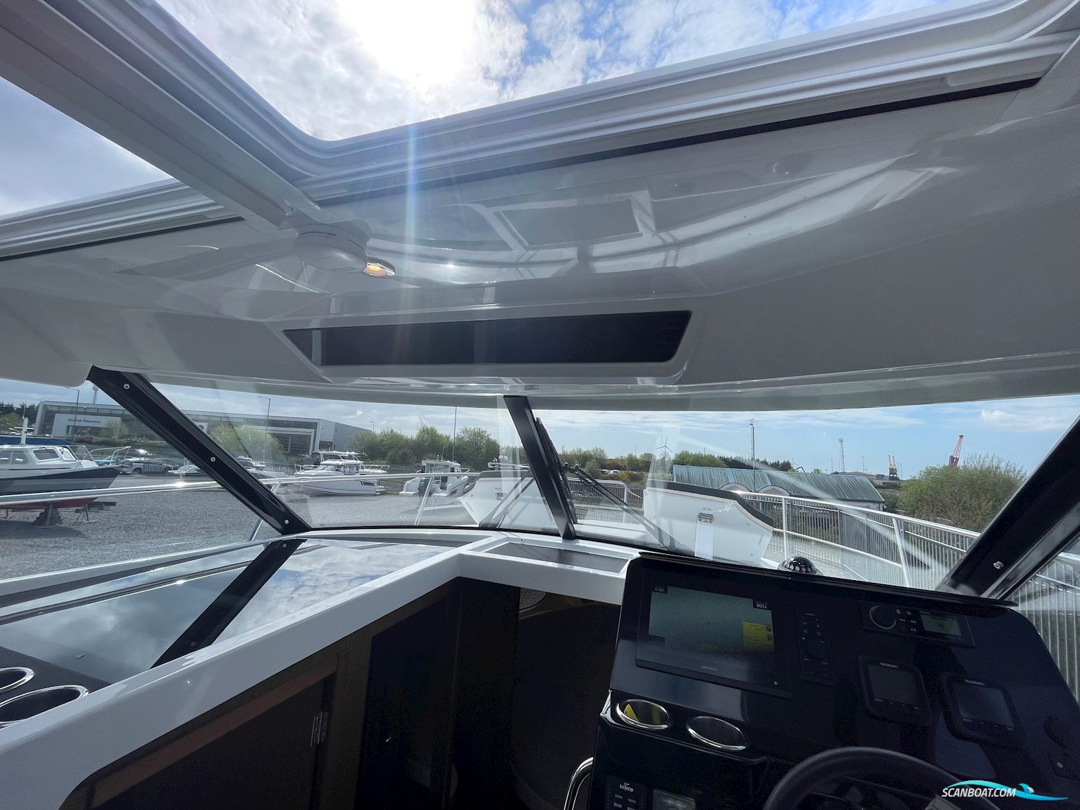Jeanneau Merry Fisher 1095