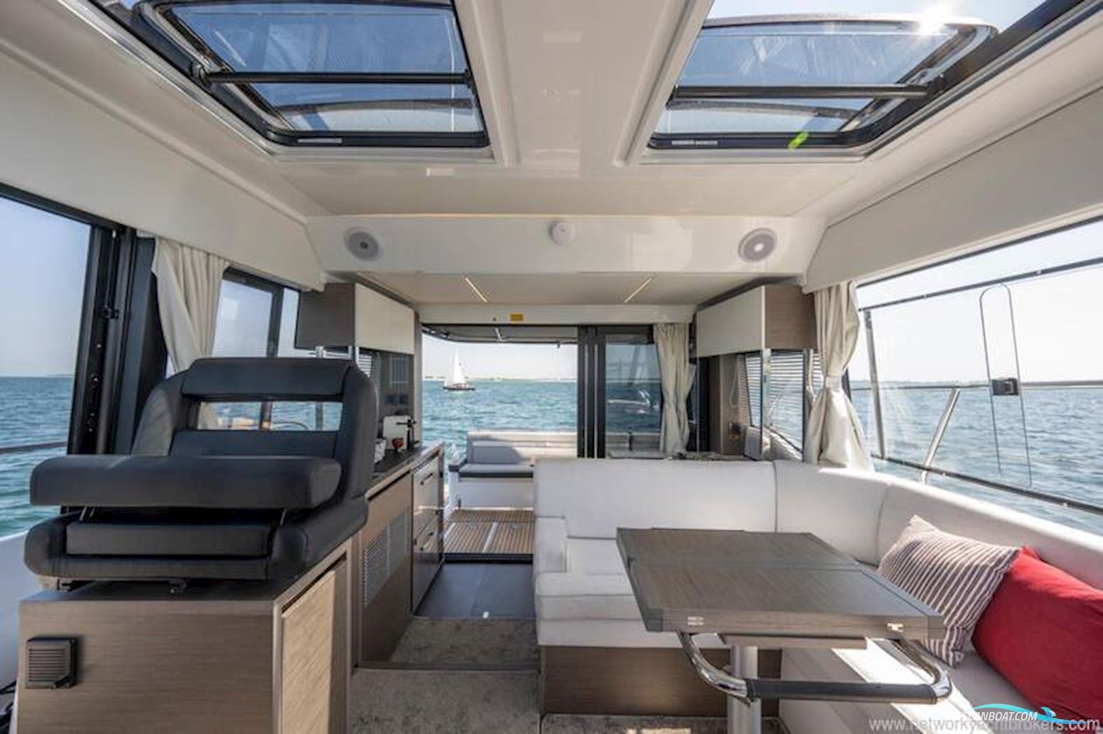 Jeanneau Merry Fisher 1295 Coupe