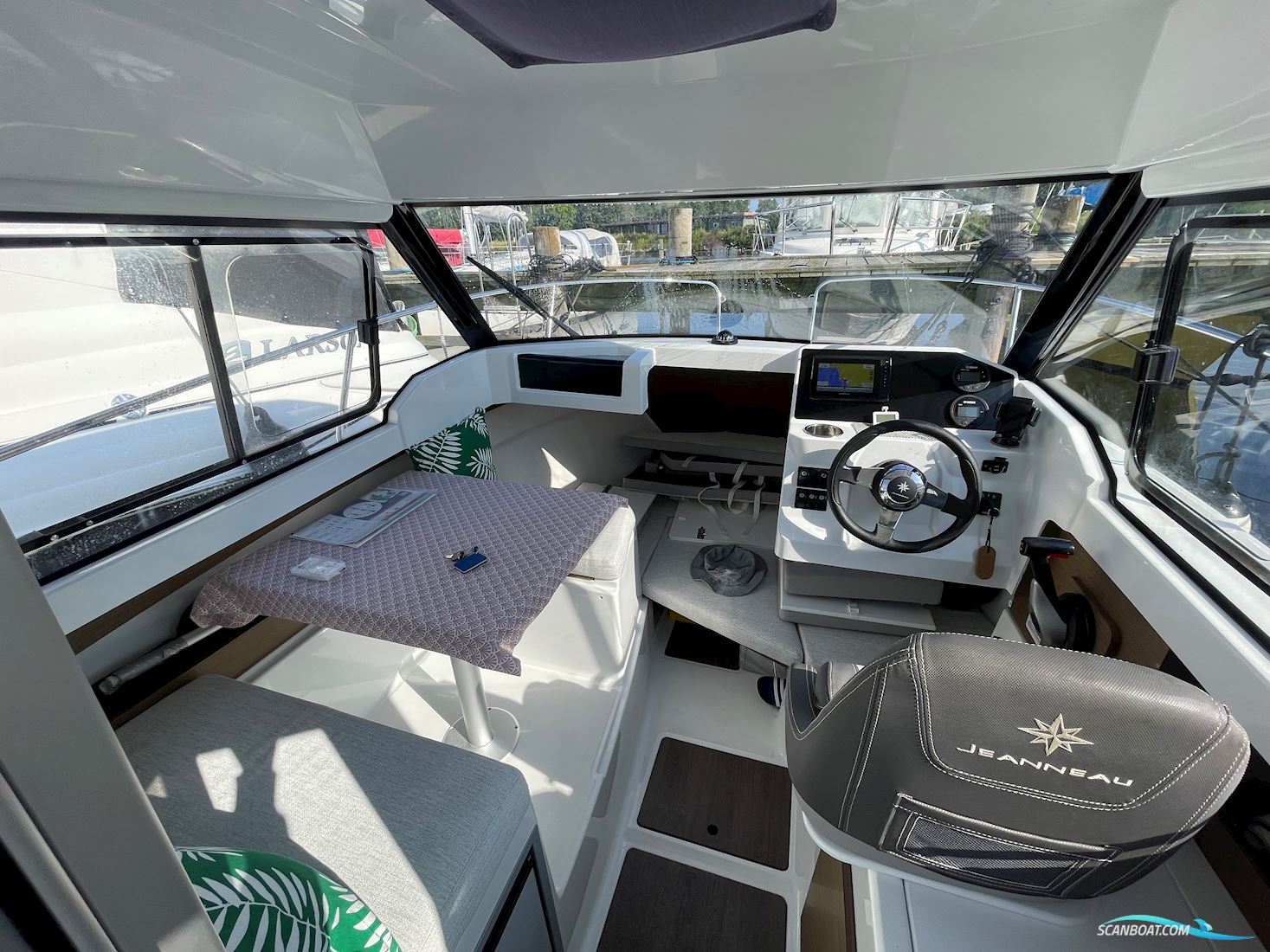 Jeanneau Merry Fisher 605