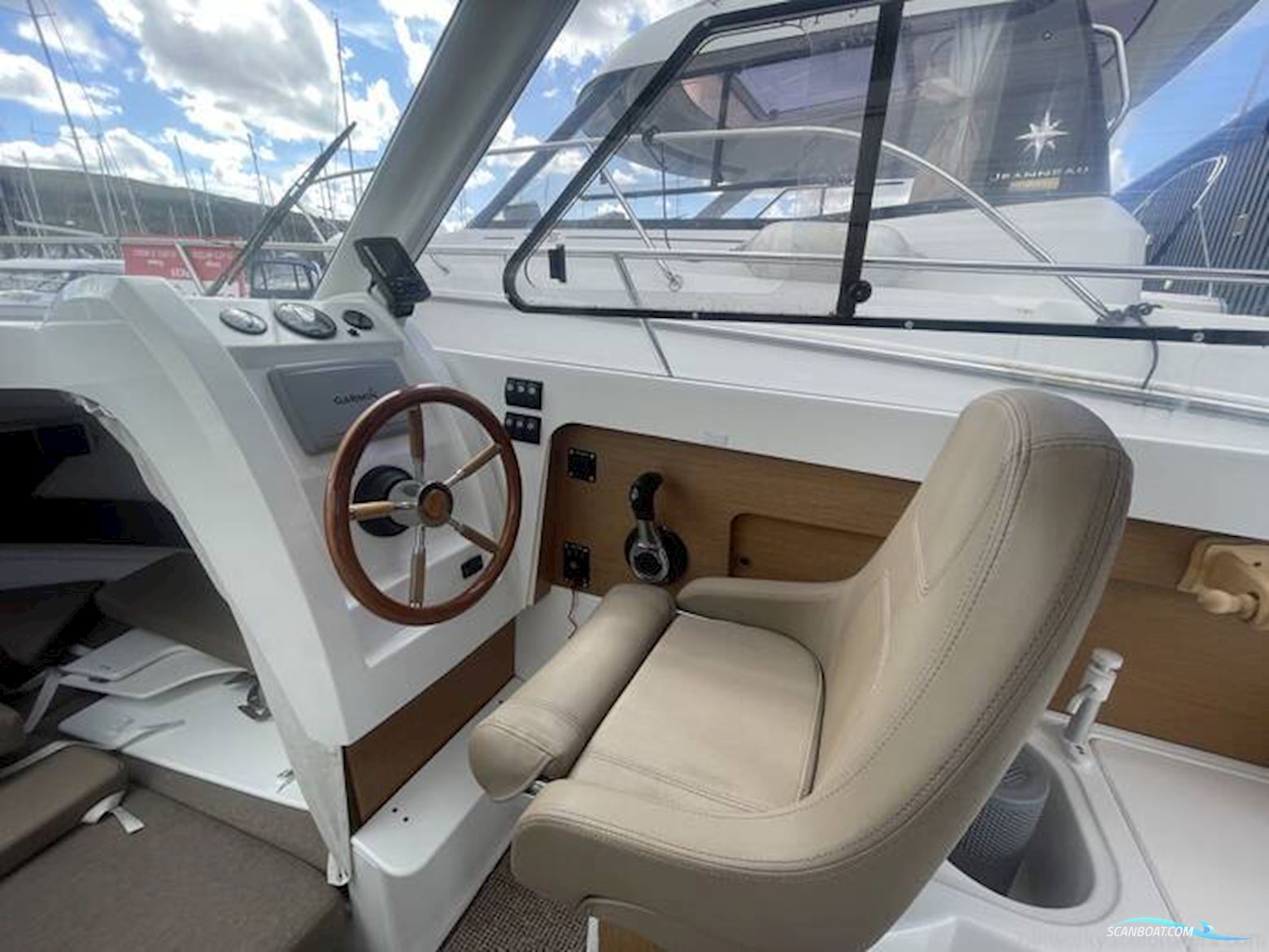 Jeanneau Merry Fisher 645