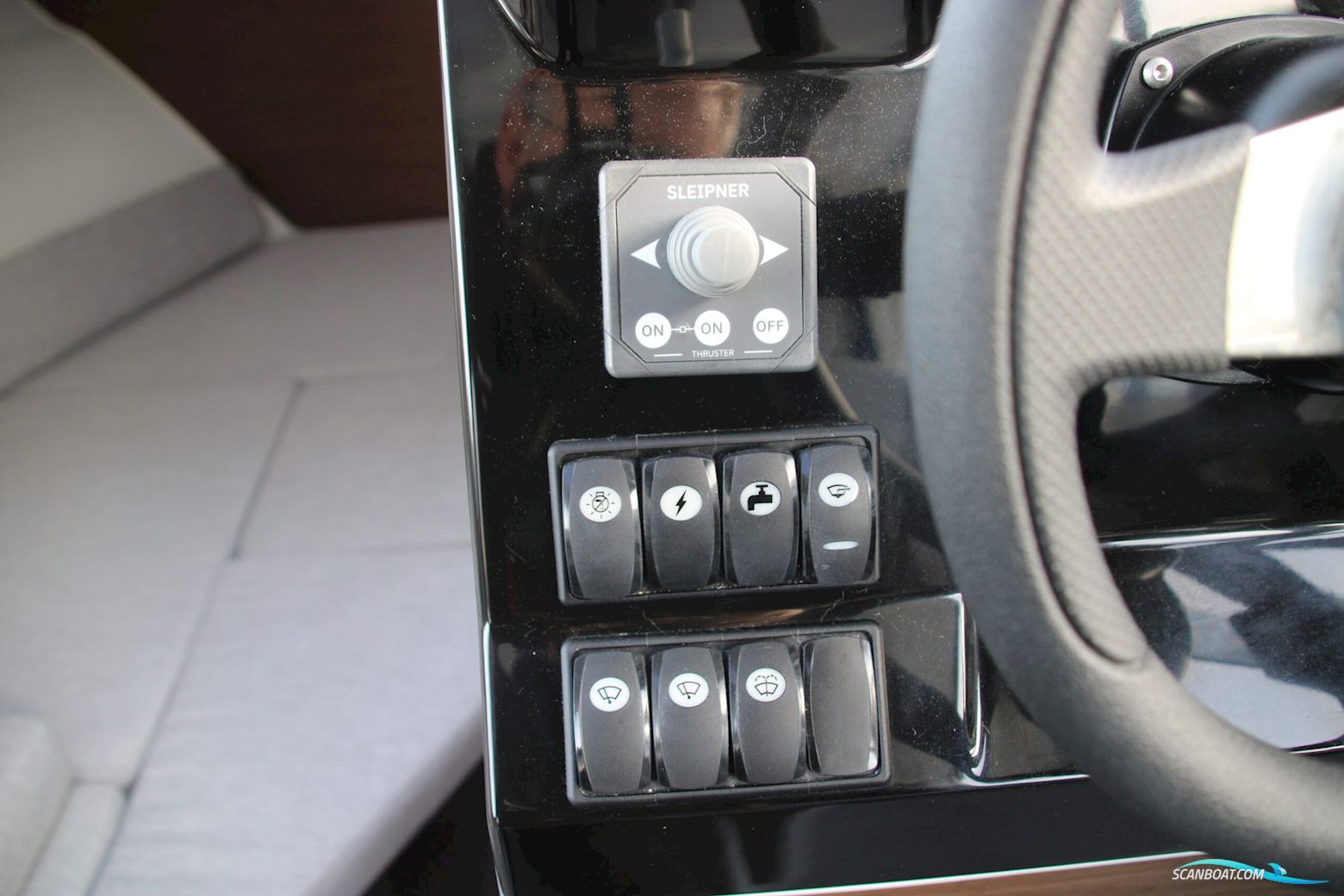 Jeanneau Merry Fisher 695 Cruiser