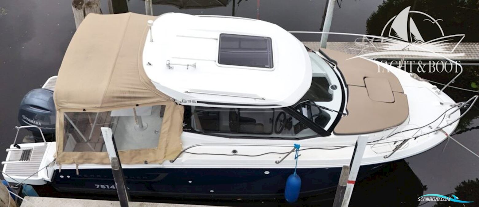 Jeanneau Merry Fisher 695 "Legend"