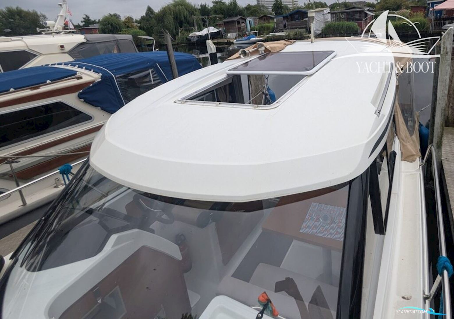 Jeanneau Merry Fisher 695 "Legend"