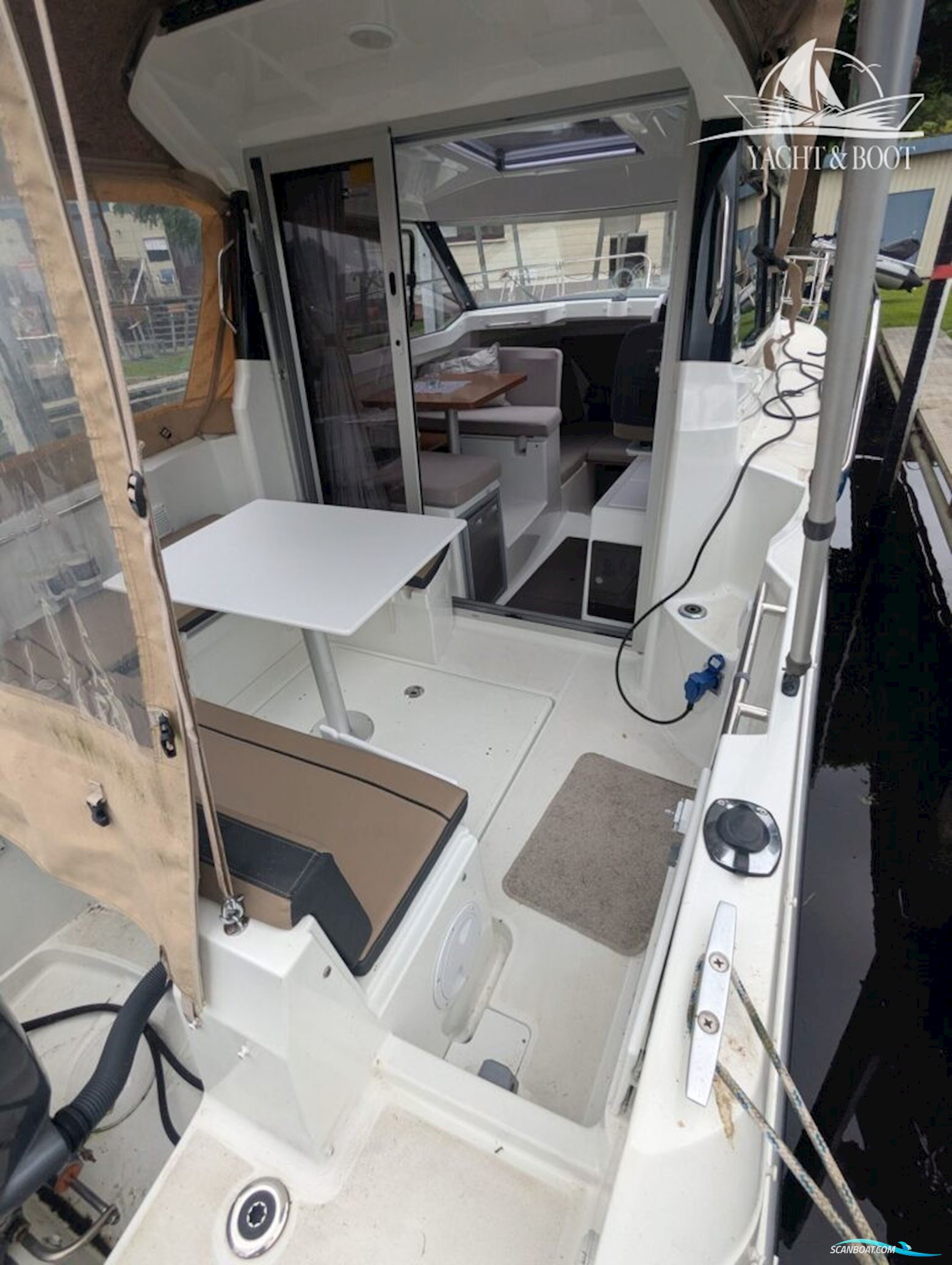 Jeanneau Merry Fisher 695 "Legend"