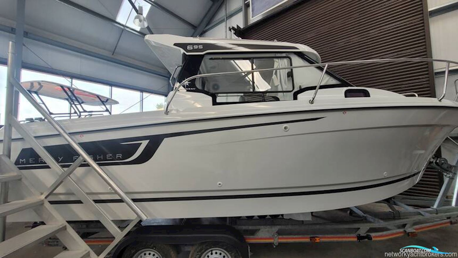 Jeanneau Merry Fisher 695 S2 - High Spec