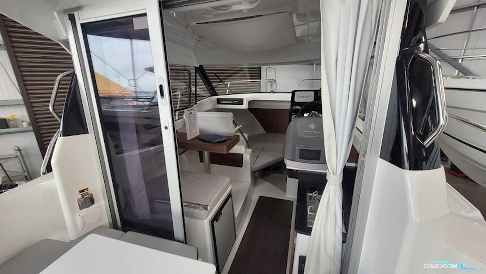 Jeanneau Merry Fisher 695 S2 - High Spec