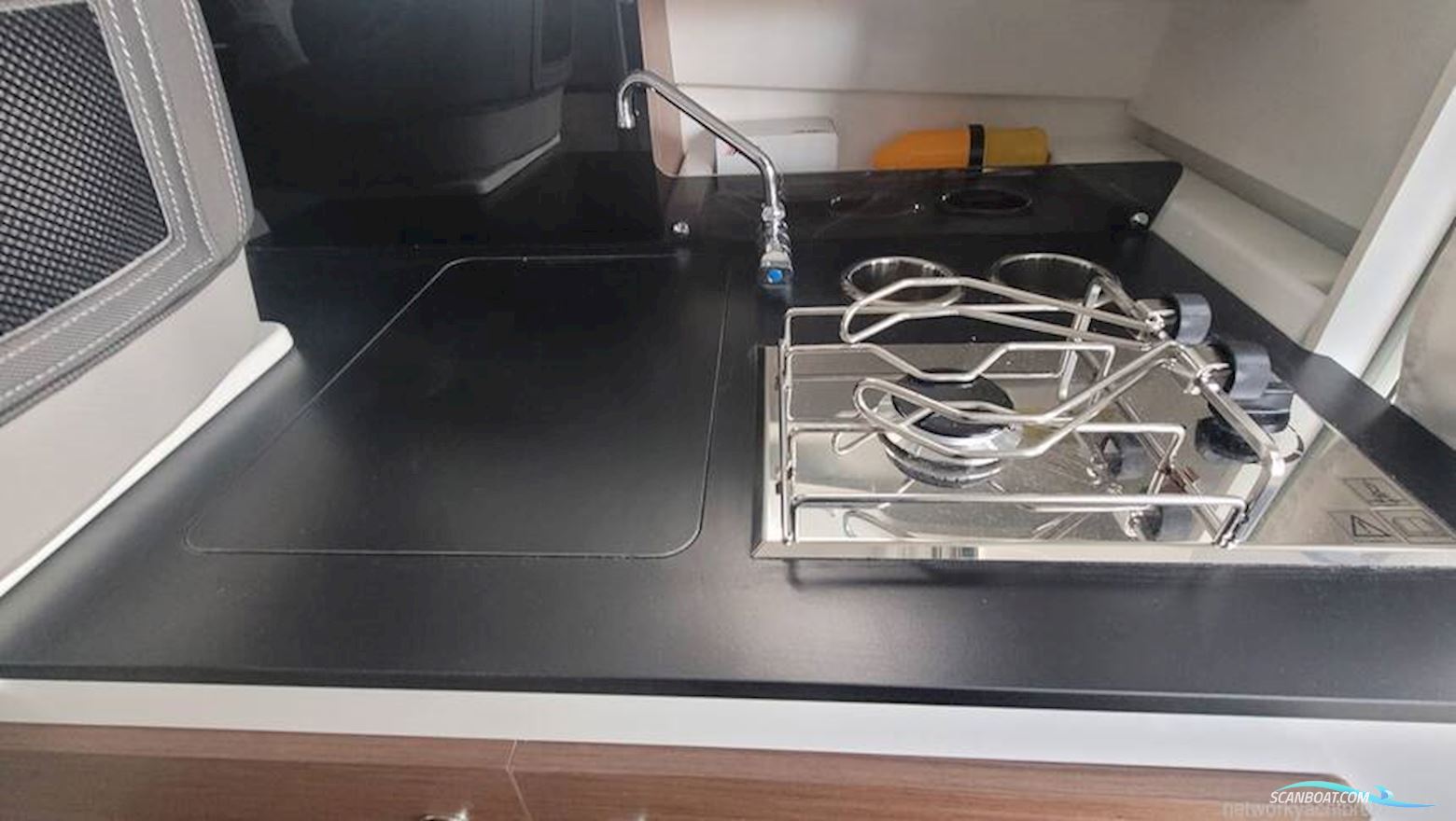 Jeanneau Merry Fisher 695 S2 - High Spec