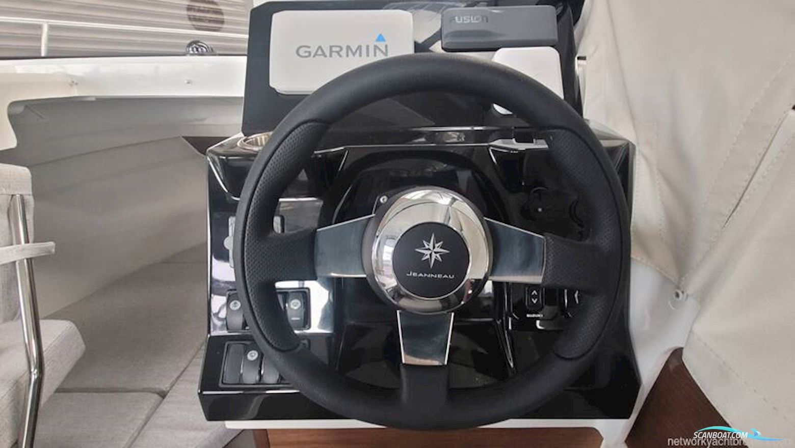 Jeanneau Merry Fisher 695 S2 - High Spec