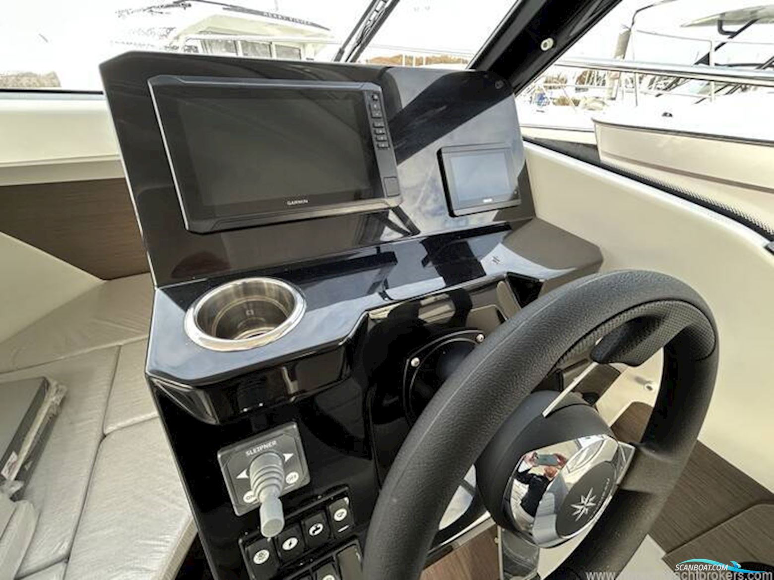 Jeanneau Merry Fisher 695 S2 Legend