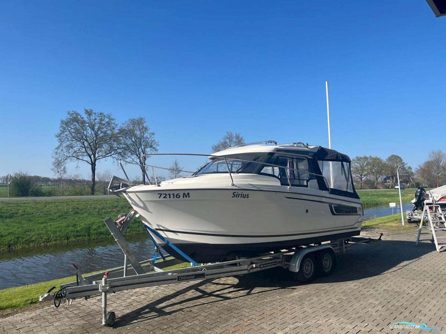 Jeanneau Merry Fisher 695