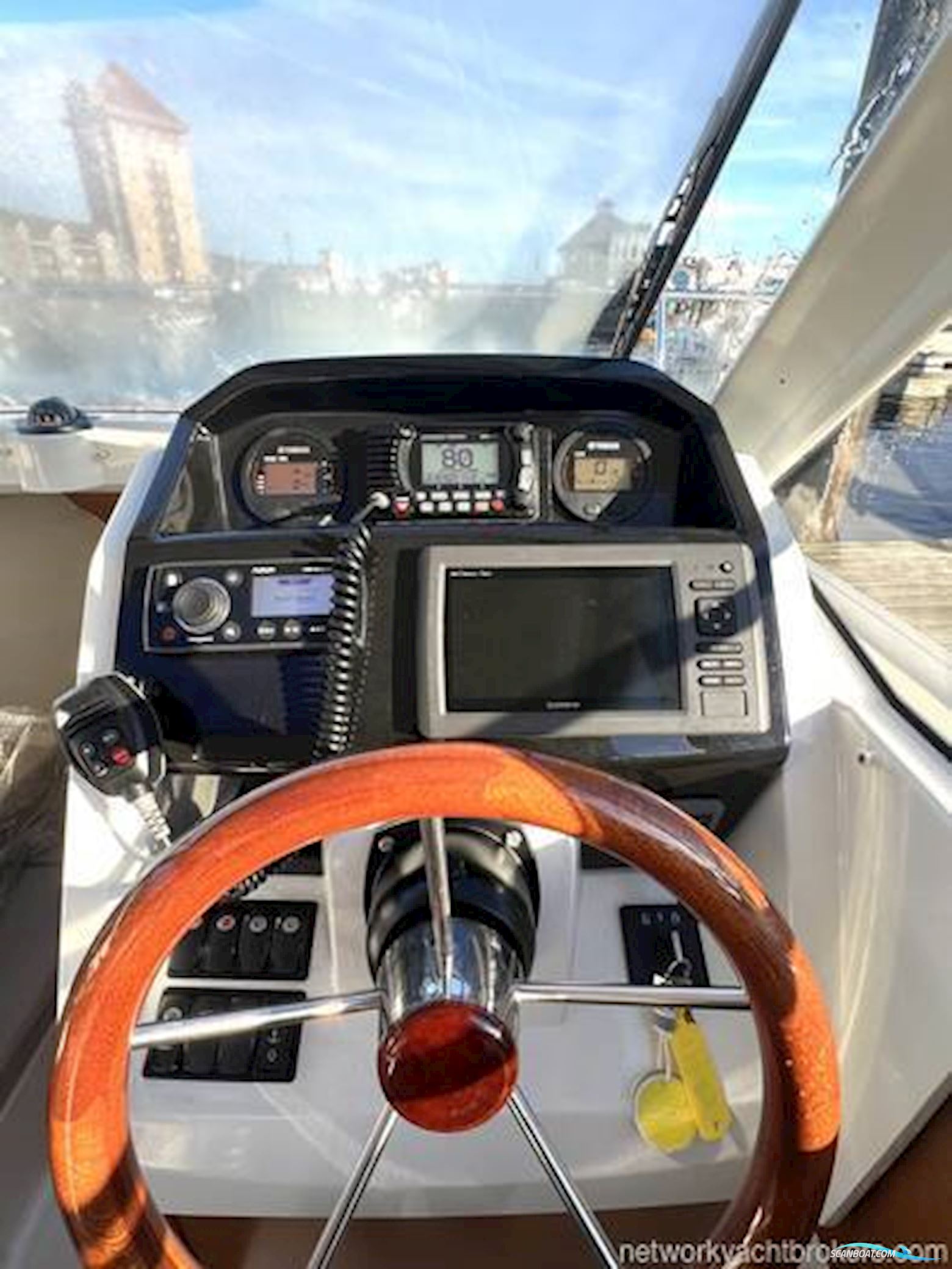 Jeanneau Merry Fisher 695