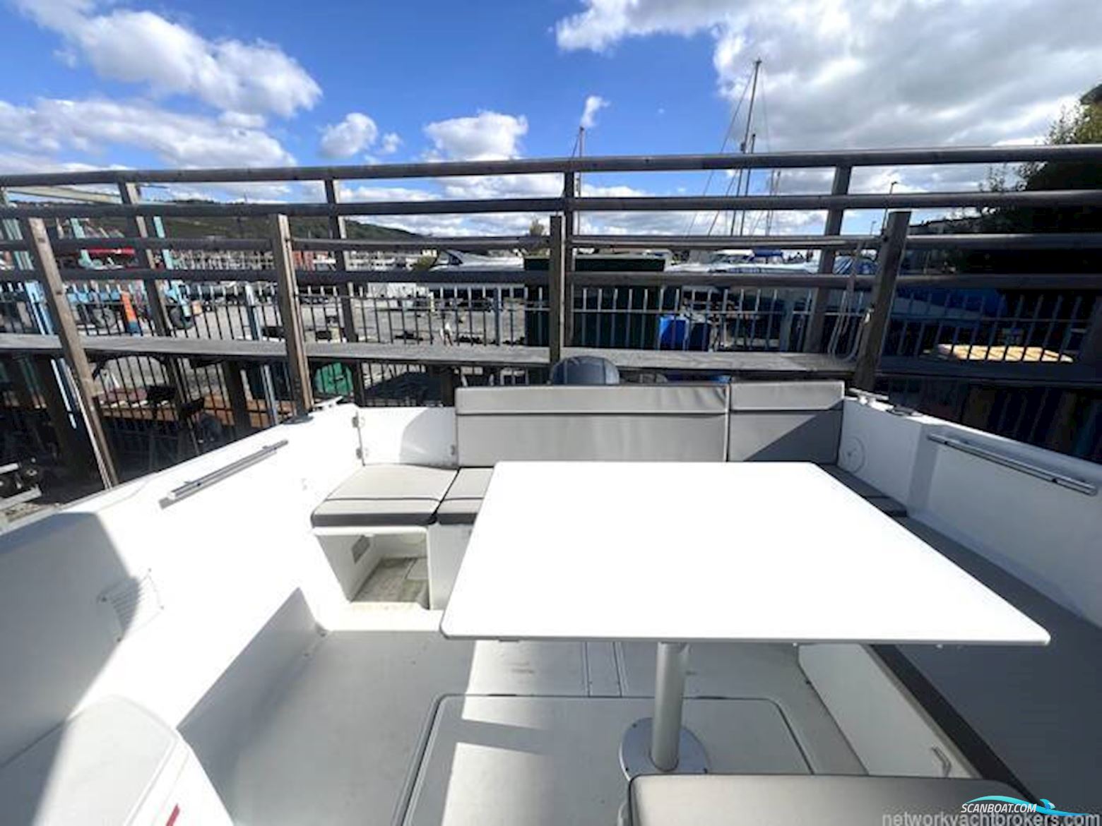 Jeanneau Merry Fisher 695