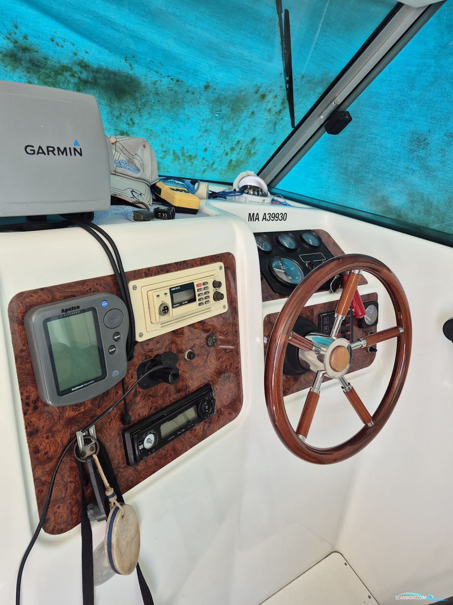 Jeanneau Merry Fisher 695