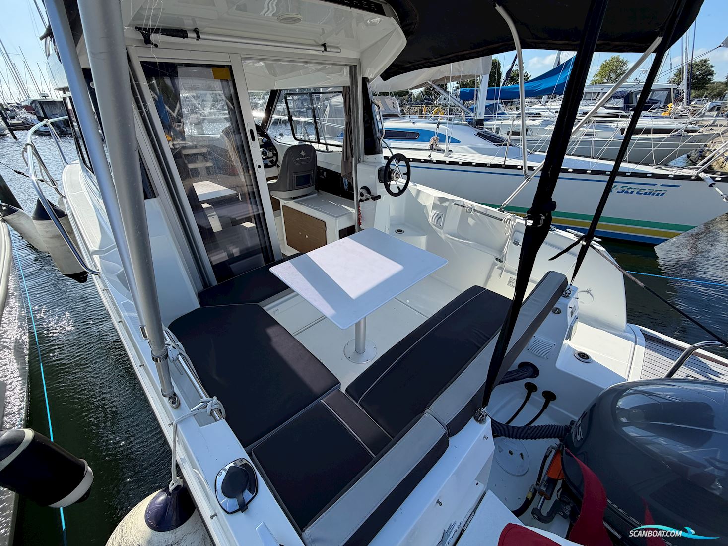 Jeanneau Merry Fisher 695