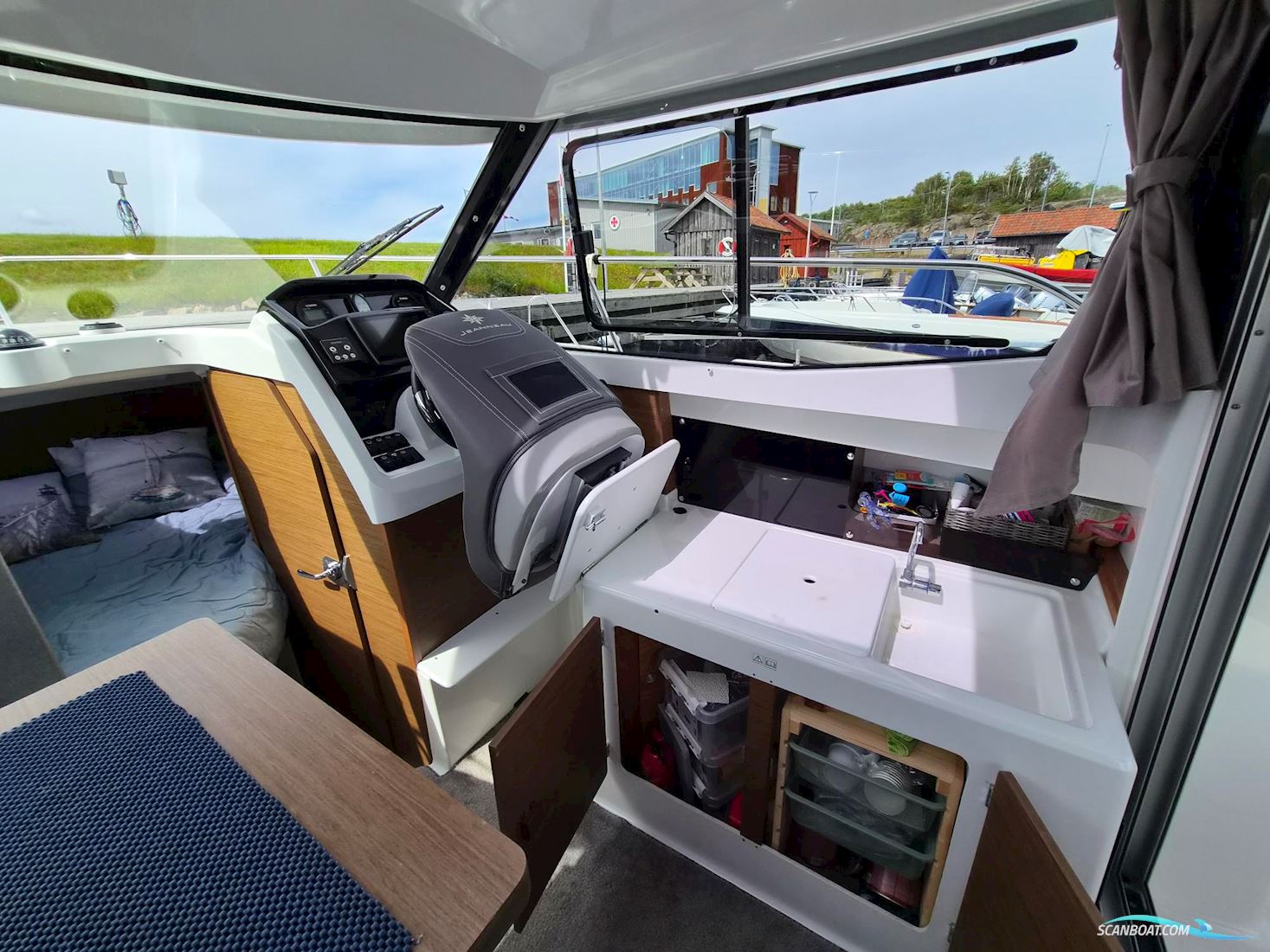 Jeanneau Merry Fisher 695