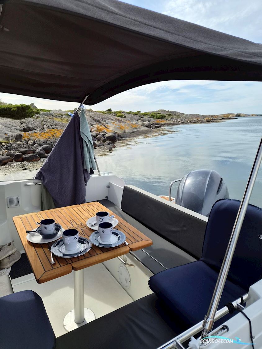 Jeanneau Merry Fisher 695