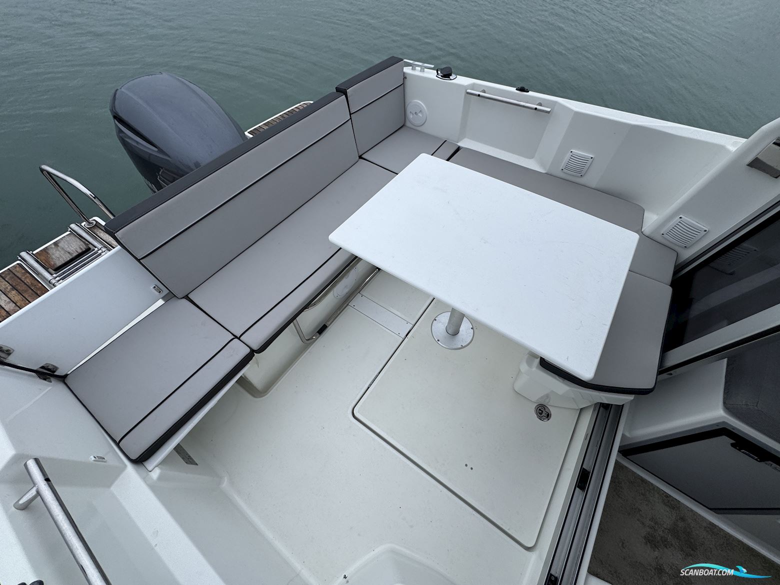 Jeanneau Merry Fisher 695