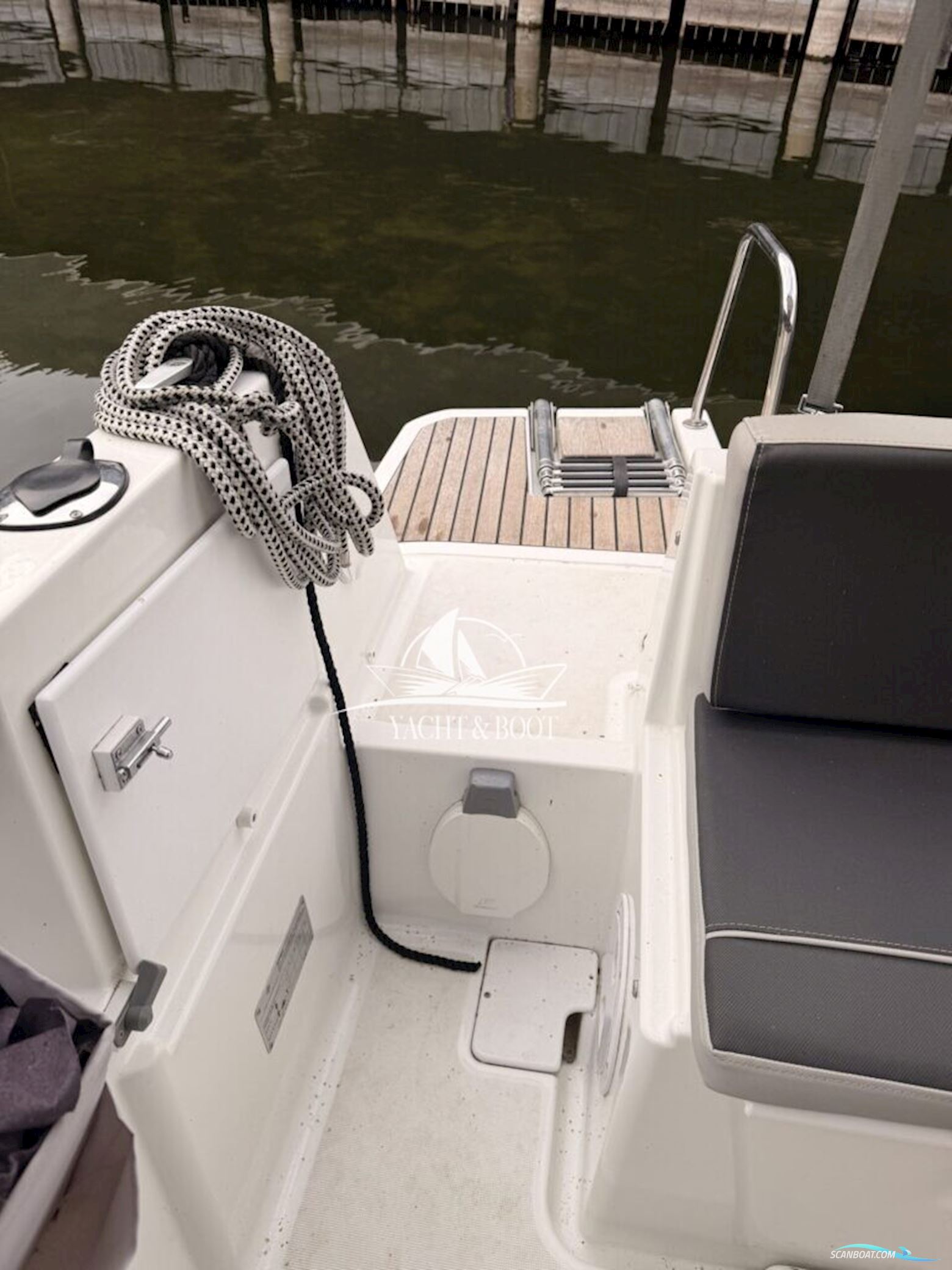Jeanneau Merry Fisher 695