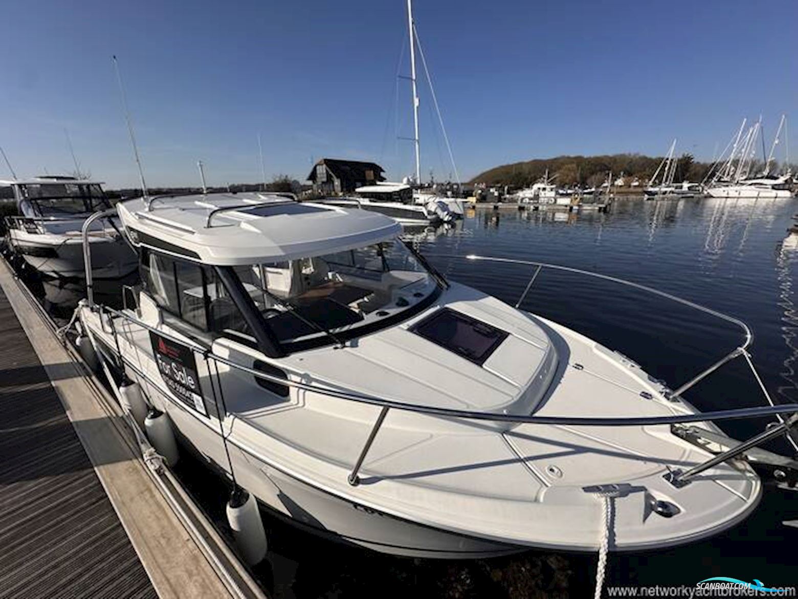 Jeanneau Merry Fisher 695 Series 2