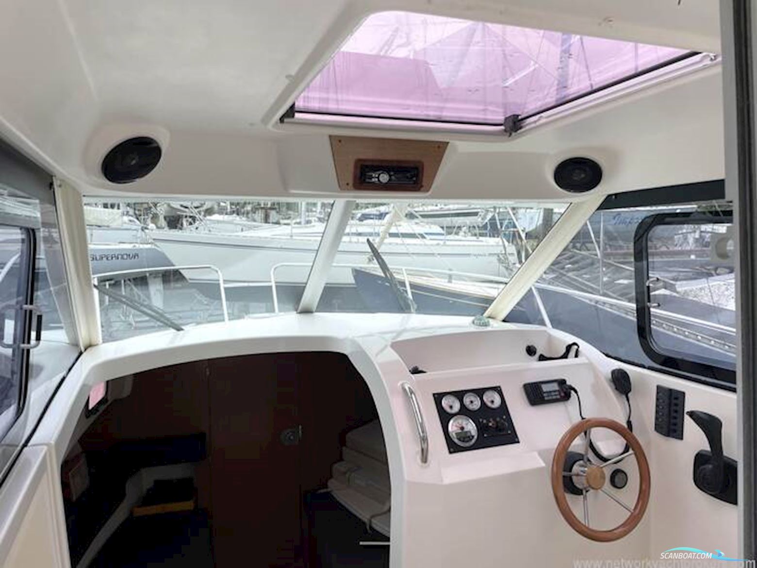 Jeanneau Merry Fisher 705