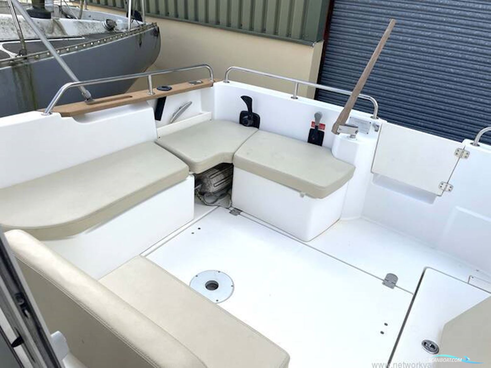 Jeanneau Merry Fisher 705