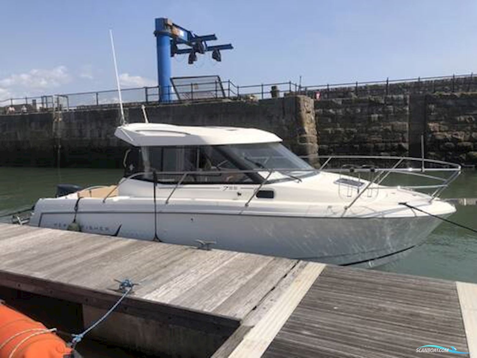 Jeanneau Merry Fisher 755 Motorboot 2013, mit Suzuki DF150 motor, England