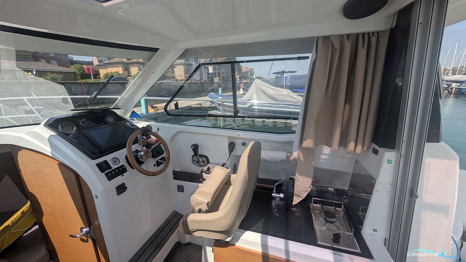 Jeanneau Merry Fisher 755