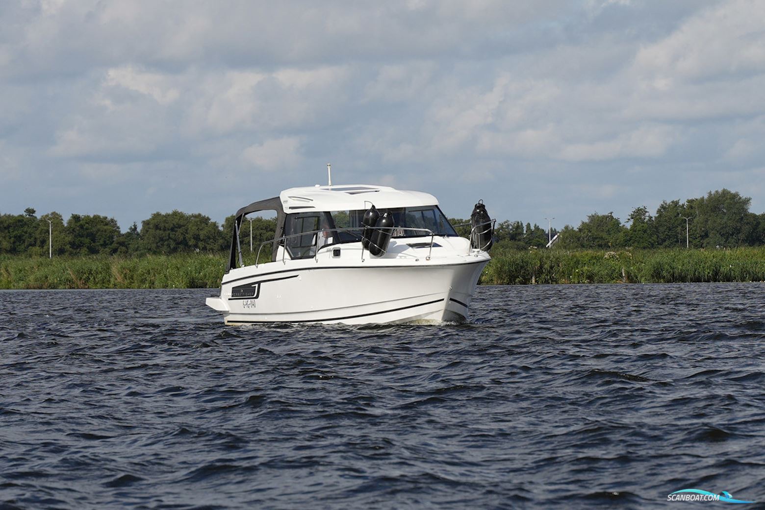 Jeanneau Merry Fisher 795 (Nordic)