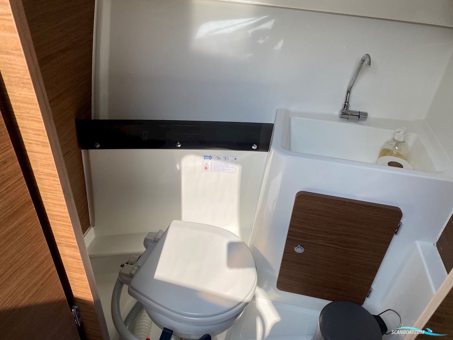 Jeanneau Merry Fisher 795