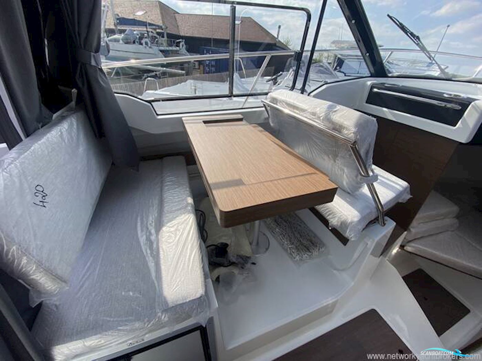 Jeanneau Merry Fisher 795