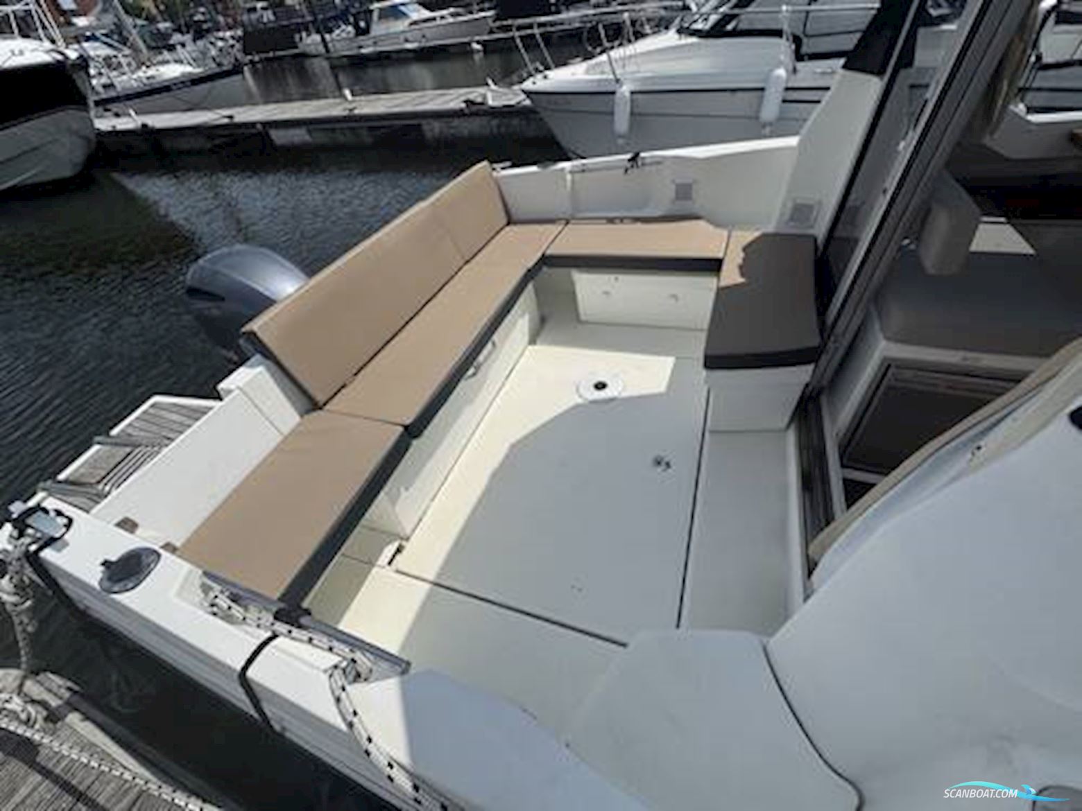 Jeanneau Merry Fisher 795