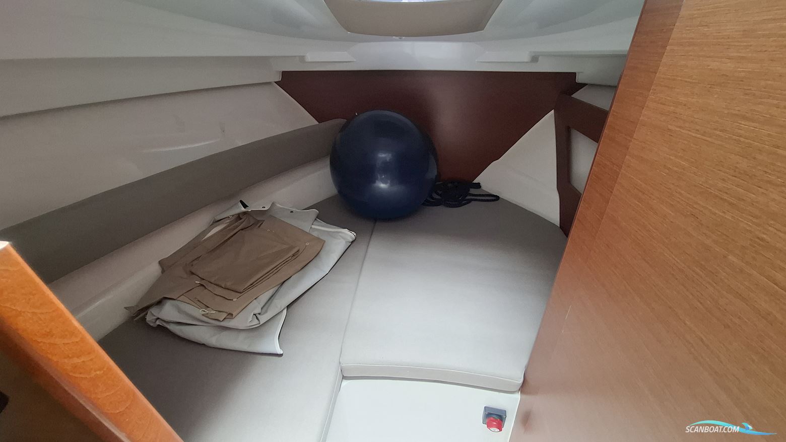 Jeanneau Merry Fisher 795