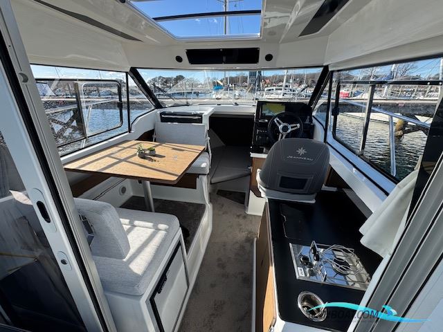 Jeanneau Merry Fisher 795