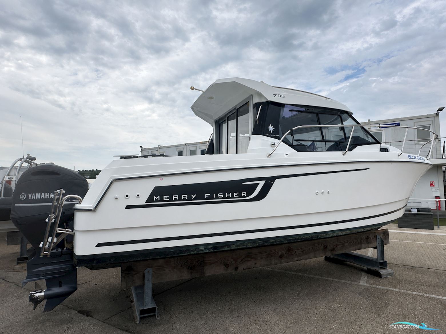 Jeanneau Merry Fisher 795