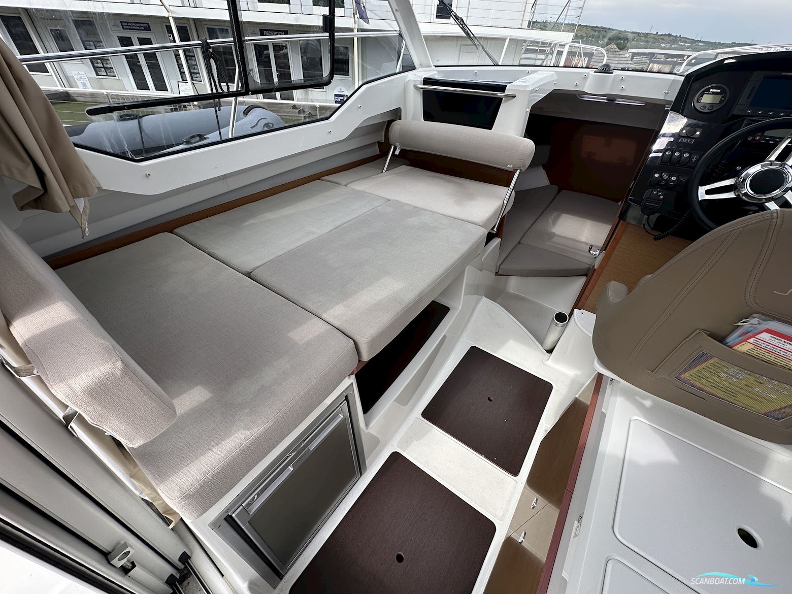 Jeanneau Merry Fisher 795