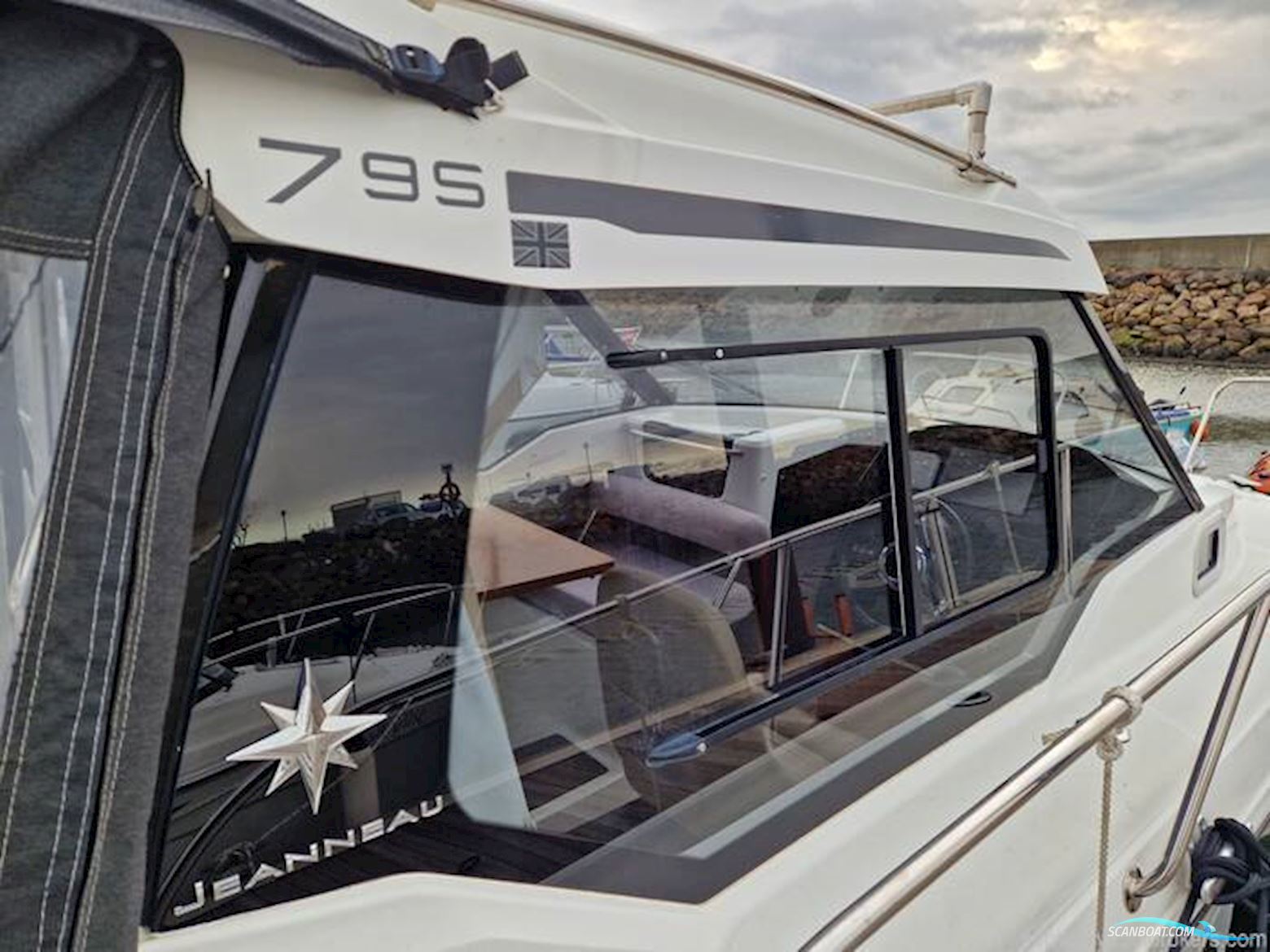 Jeanneau Merry Fisher 795