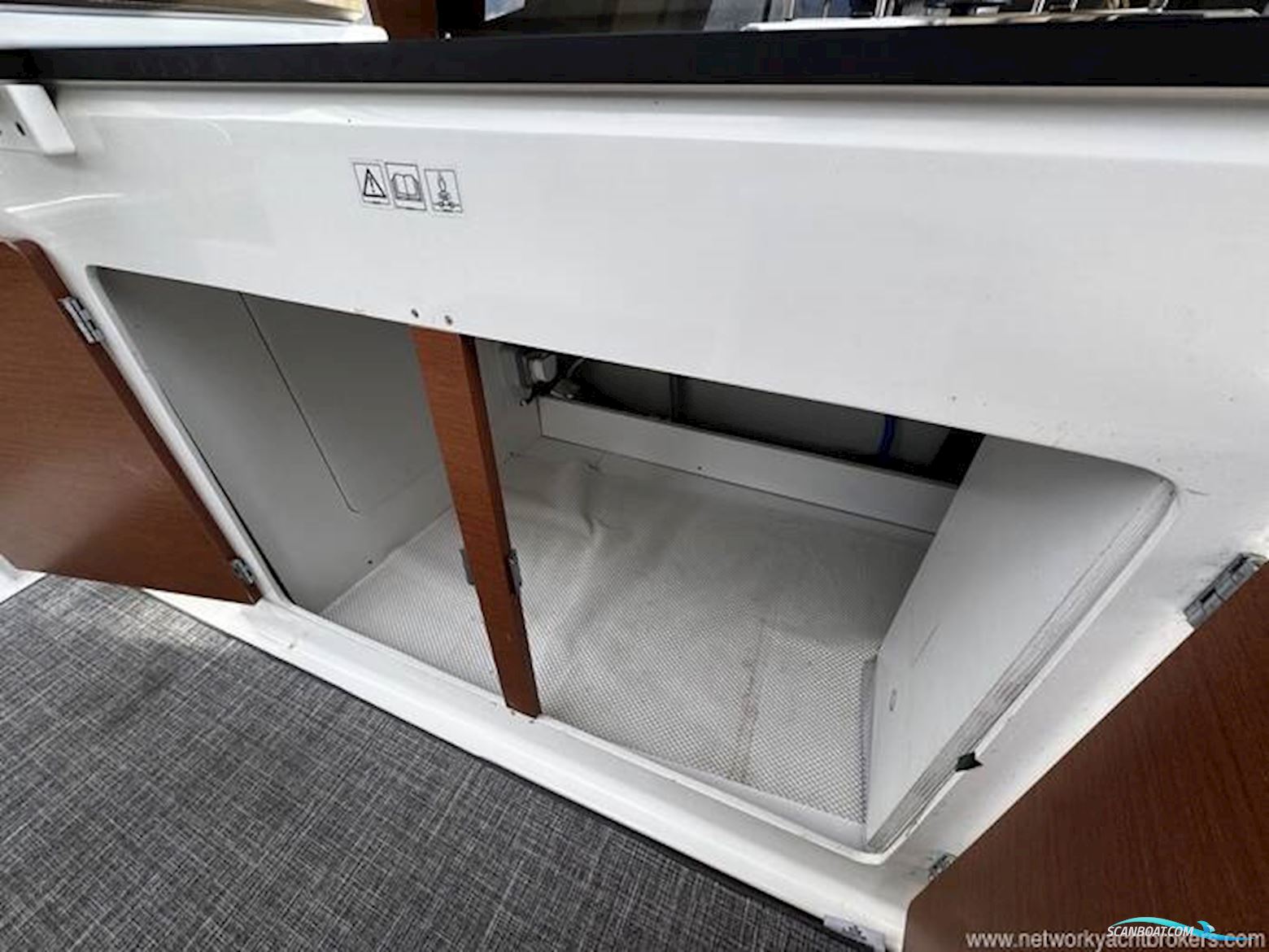 Jeanneau Merry Fisher 795