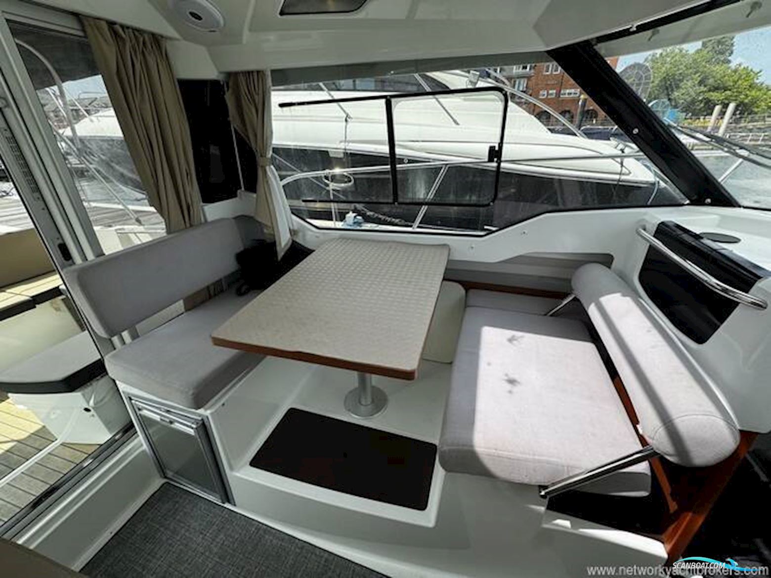 Jeanneau Merry Fisher 795