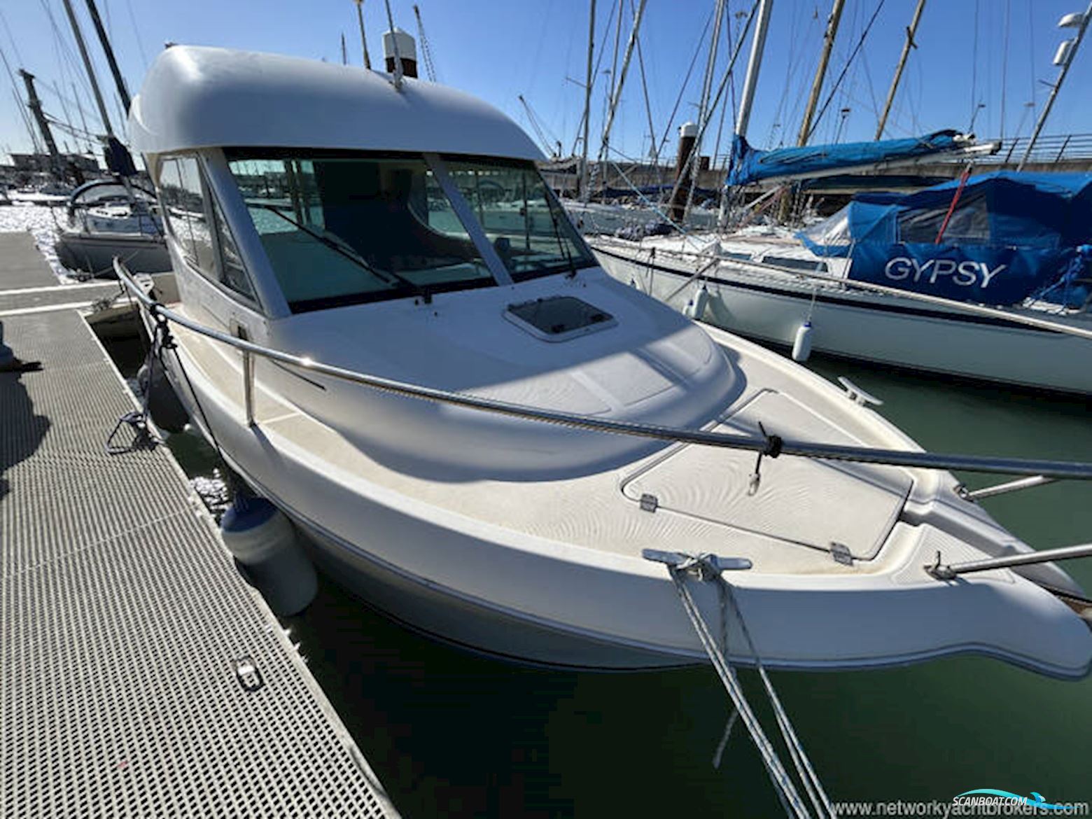 Jeanneau Merry Fisher 805