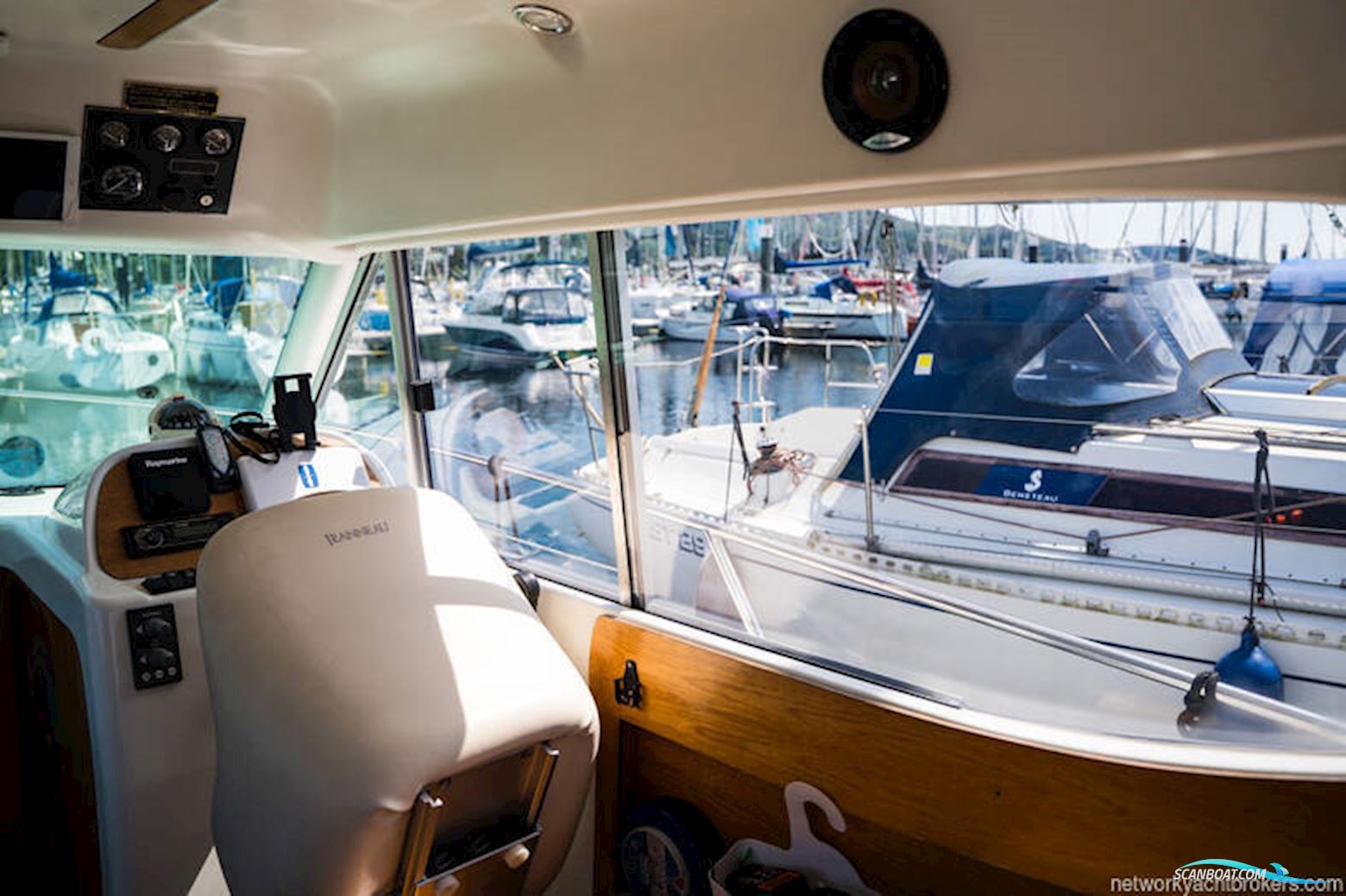 Jeanneau Merry Fisher 805