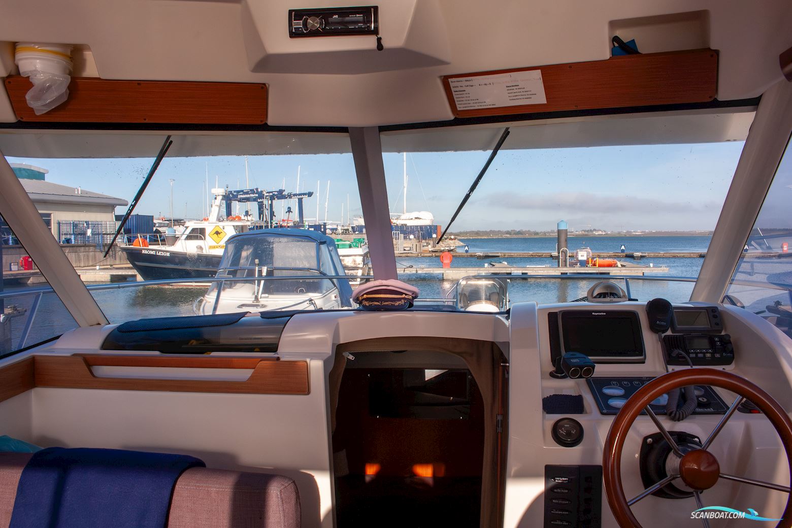 Jeanneau Merry Fisher 815