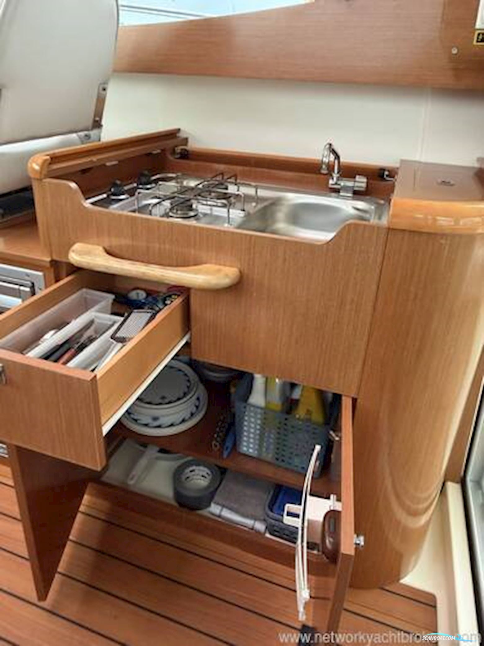 Jeanneau Merry Fisher 815