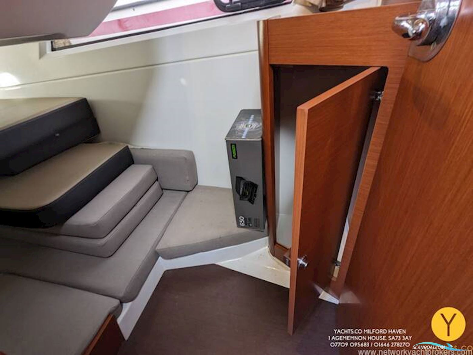 Jeanneau Merry Fisher 855