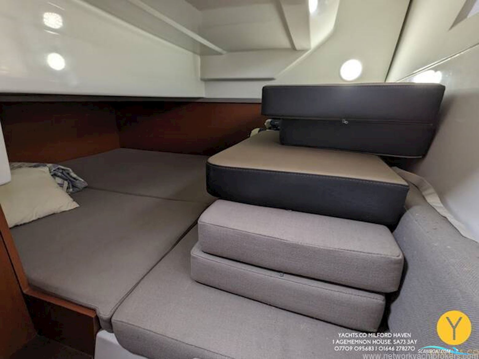 Jeanneau Merry Fisher 855