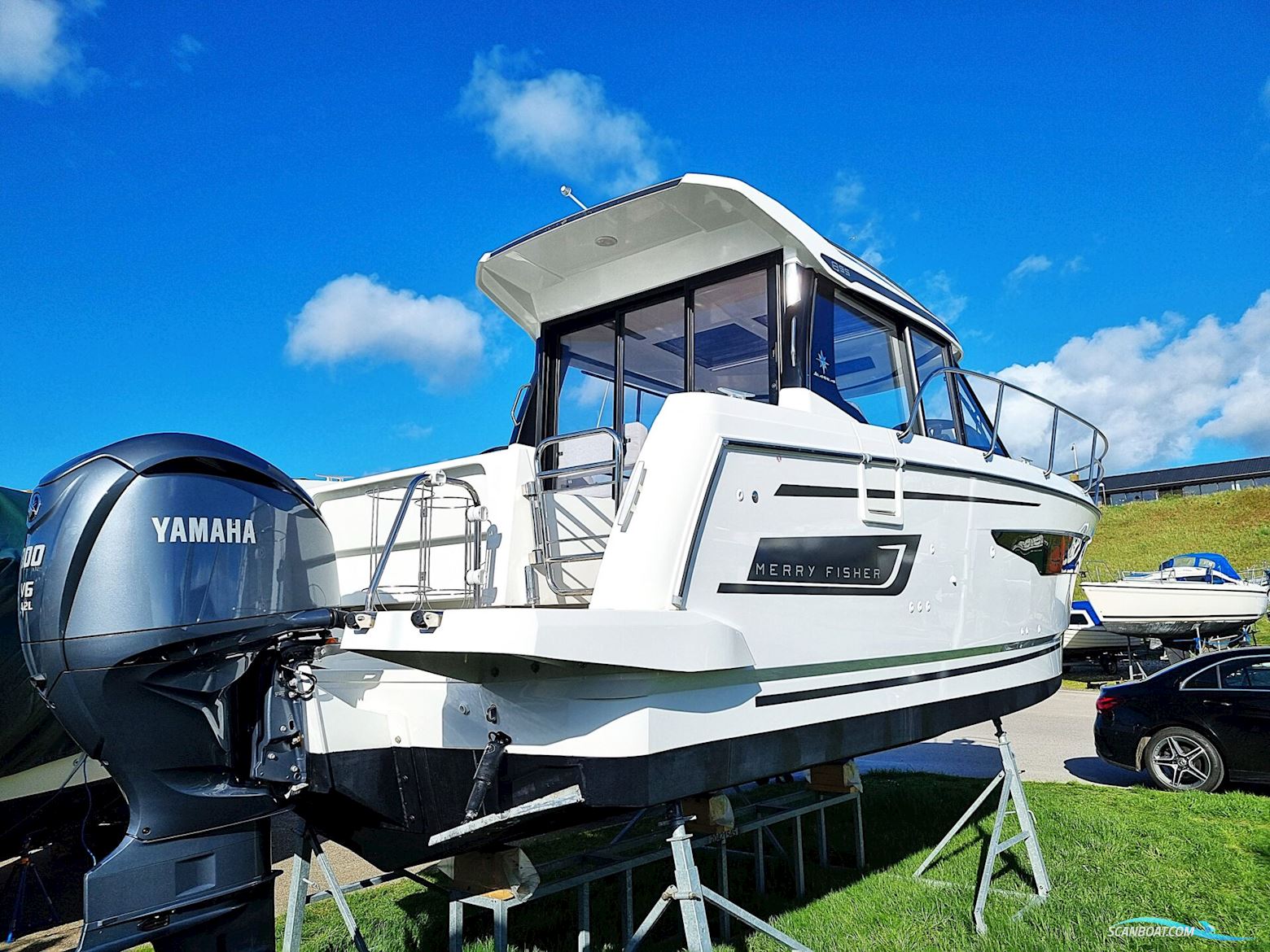 Jeanneau Merry Fisher 895 –