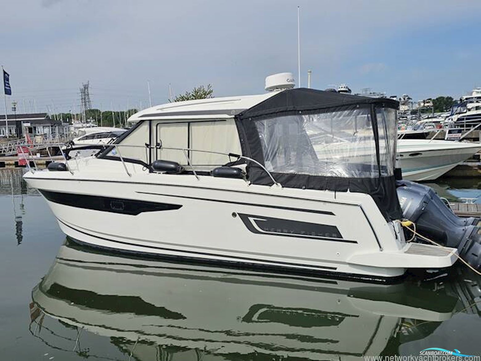 Jeanneau Merry Fisher 895 Offshore