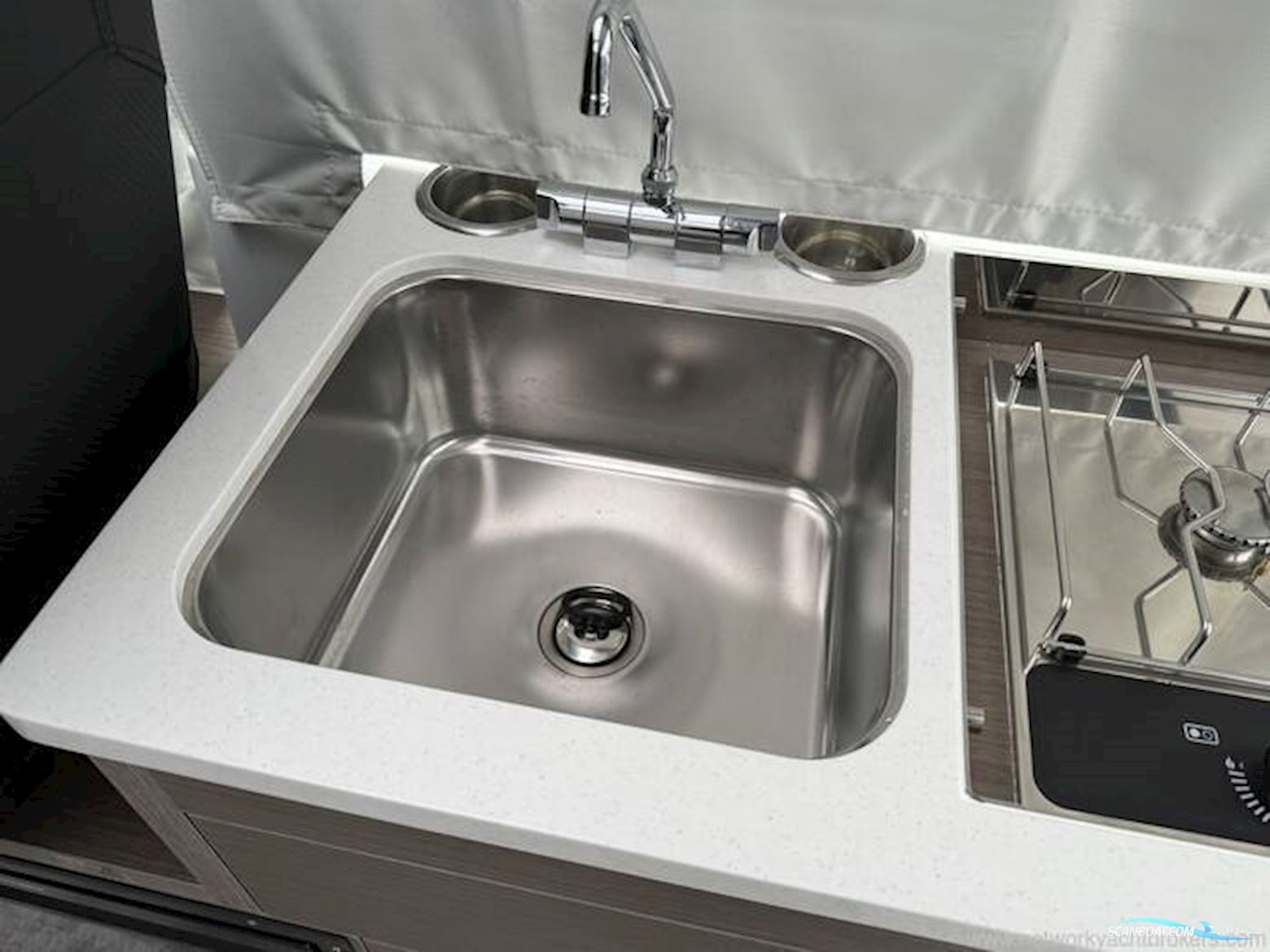 Jeanneau Merry Fisher 895 S2